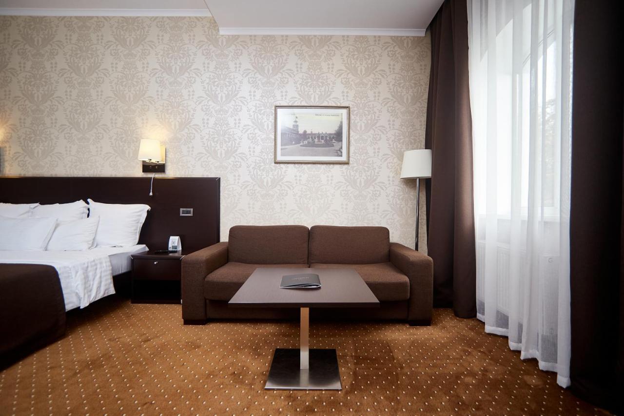 Alexandrovskiy Hotel Odessa Luaran gambar